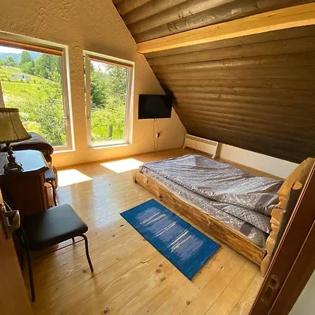 Camping Nad Karpatamy Spa * Hrobyshche
