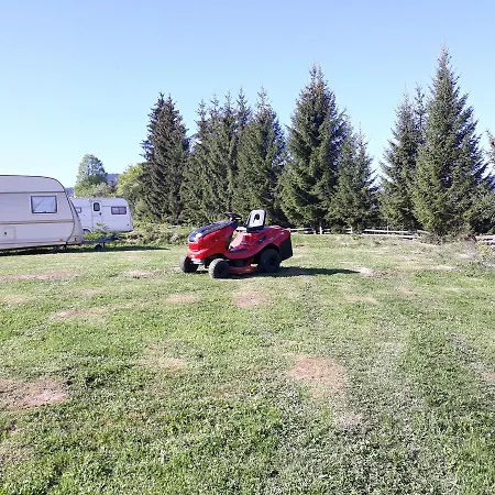 Camping Nad Karpatamy Spa *